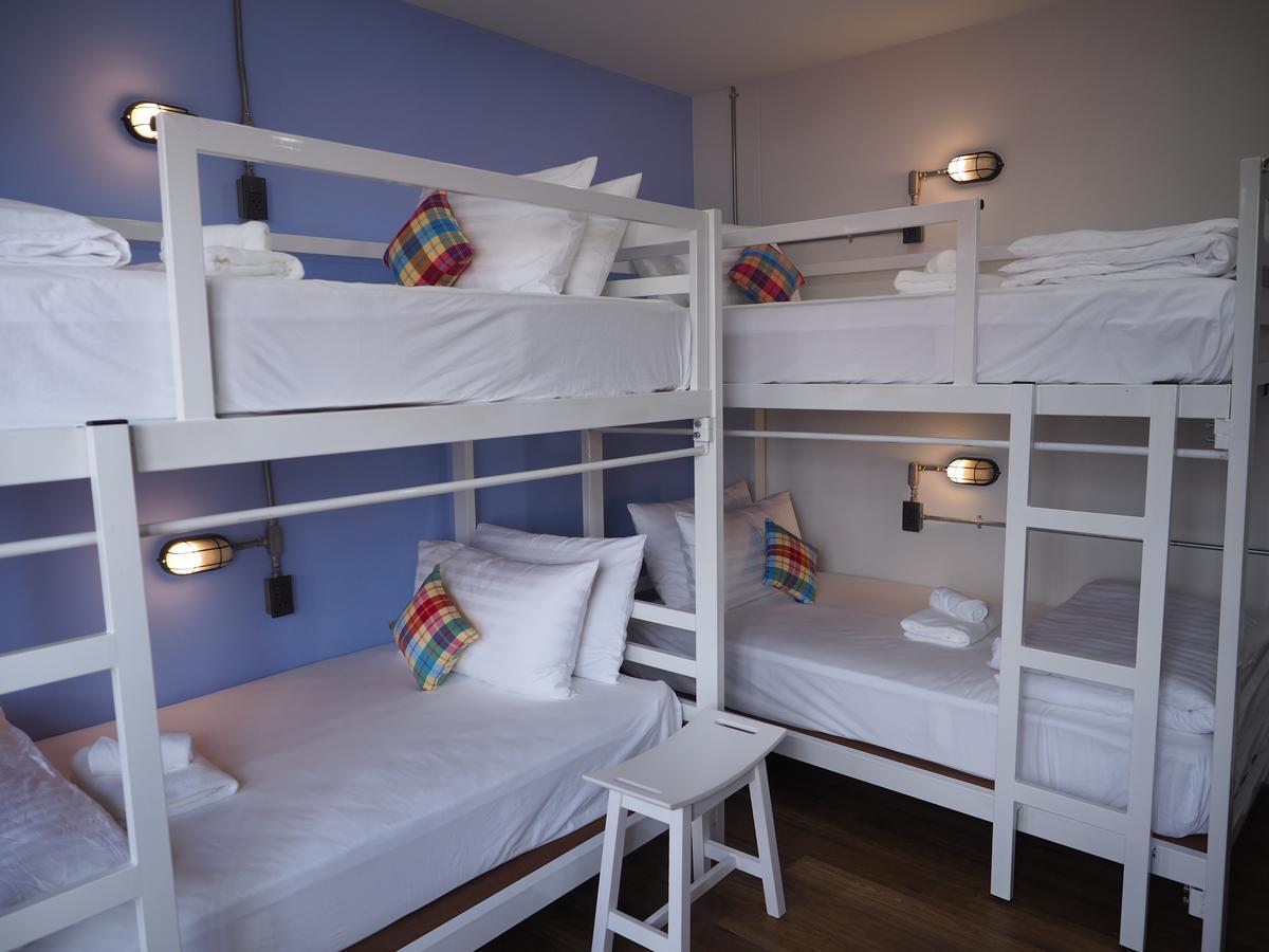 Luck Esan Loft Hotell Ubon Ratchathani Exteriör bild