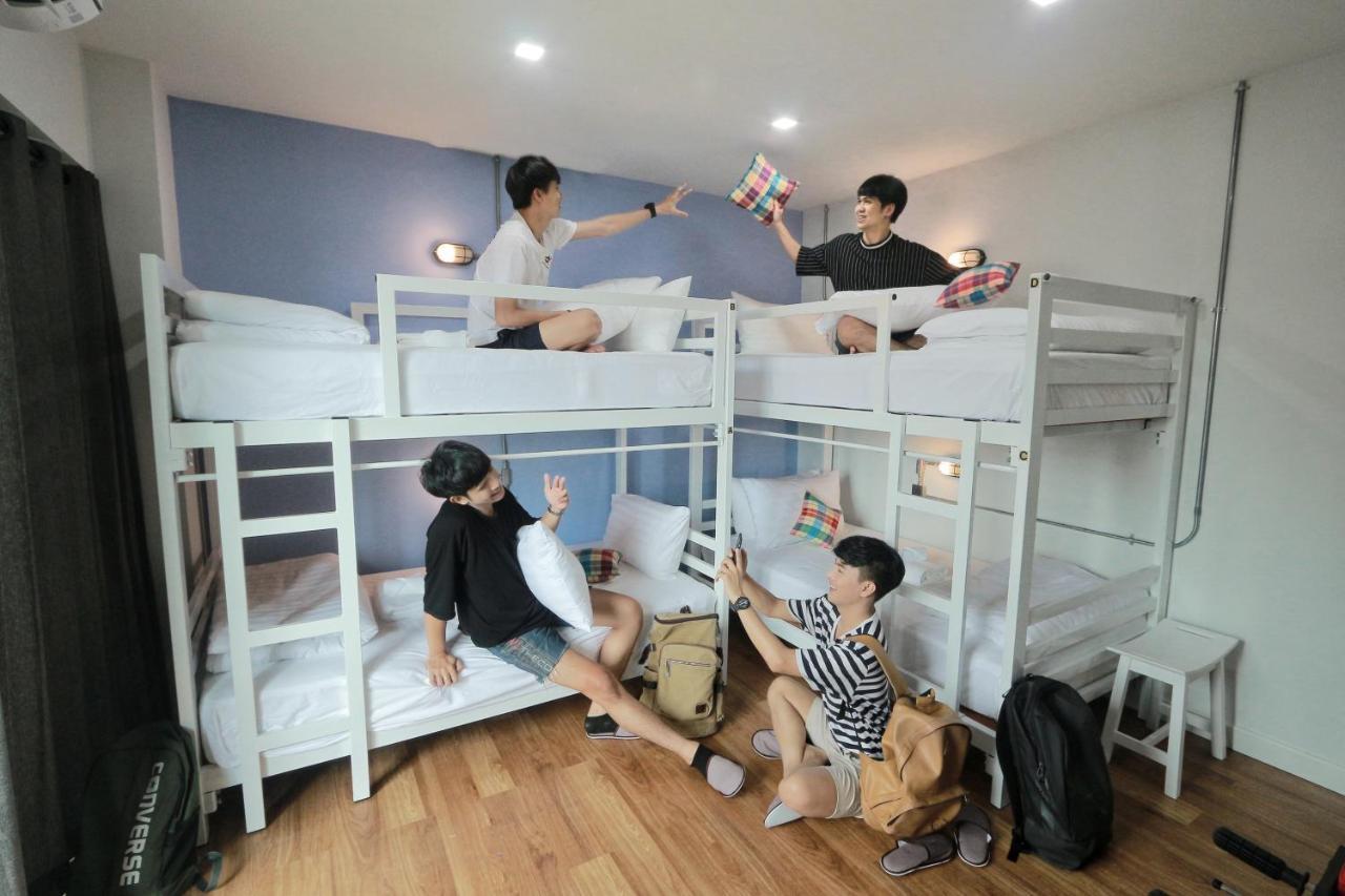 Luck Esan Loft Hotell Ubon Ratchathani Exteriör bild